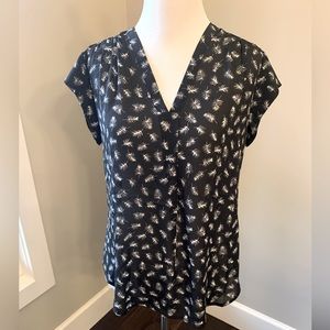 Women’s fun 2 fun short sleeve blouse